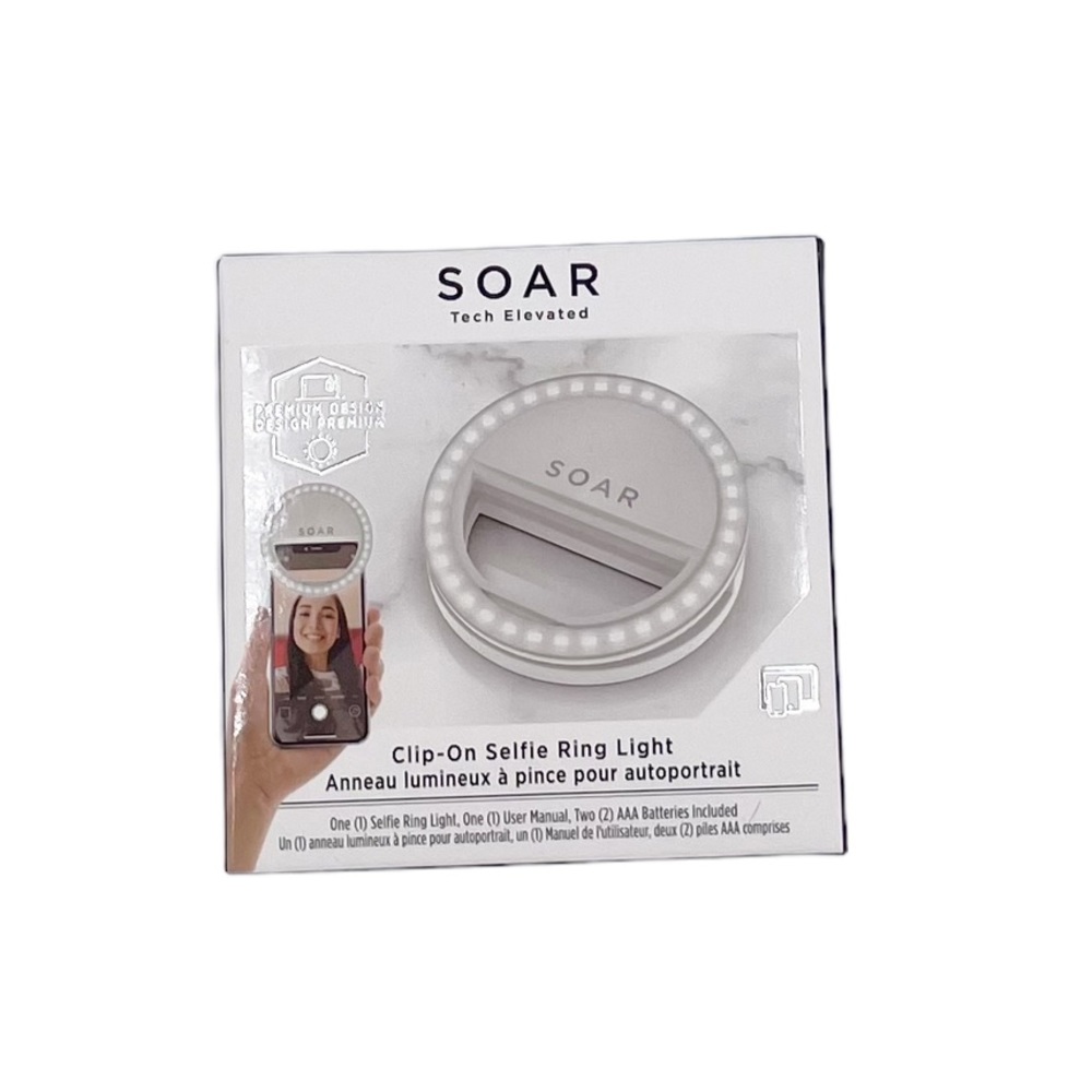 NEW SOAR Clip-On LED Selfie Ring Light FabFitFun Exclusive Smartphone Compatible